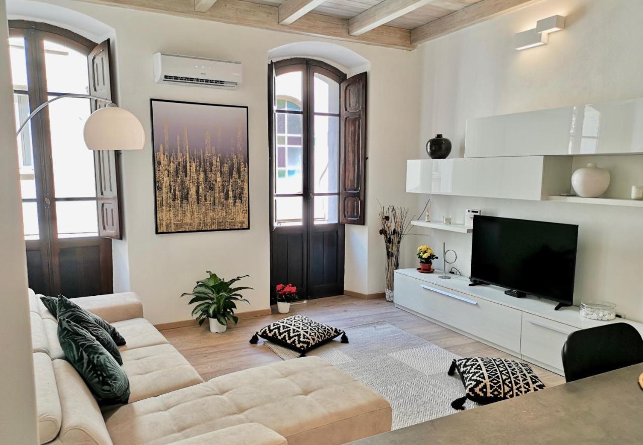 Nel Cuore Del Centro Storico Con Comfort E Stile Iglesias Exterior foto
